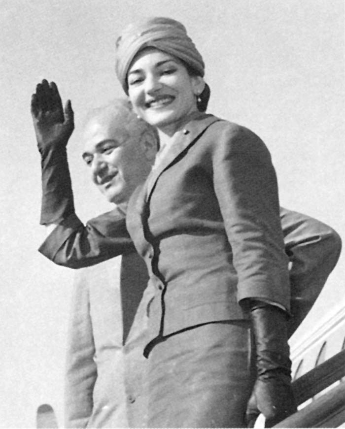 tr14_03_.jpg (57382 bytes)