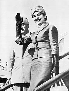 tr14_06.jpg (20430 bytes)