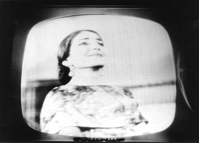 tr5_04_.jpg (32111 bytes)