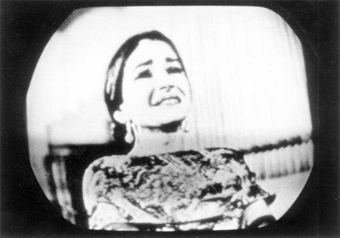 tr5_05_.jpg (33115 bytes)