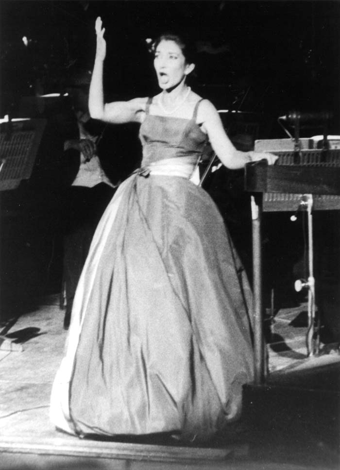 tr7_04_.jpg (58497 bytes)