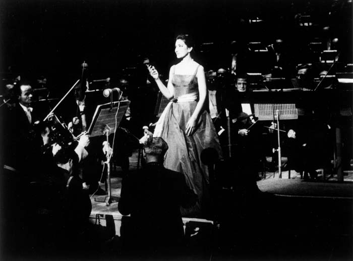 tr7_05_.jpg (36366 bytes)