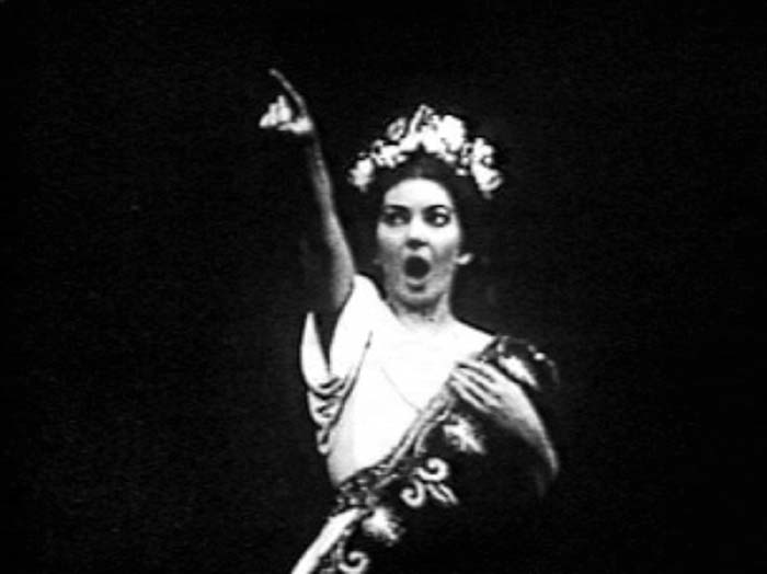 tr10_04_.jpg (25004 bytes)