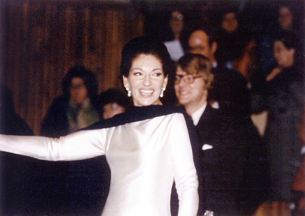 06_.jpg (262145 bytes)