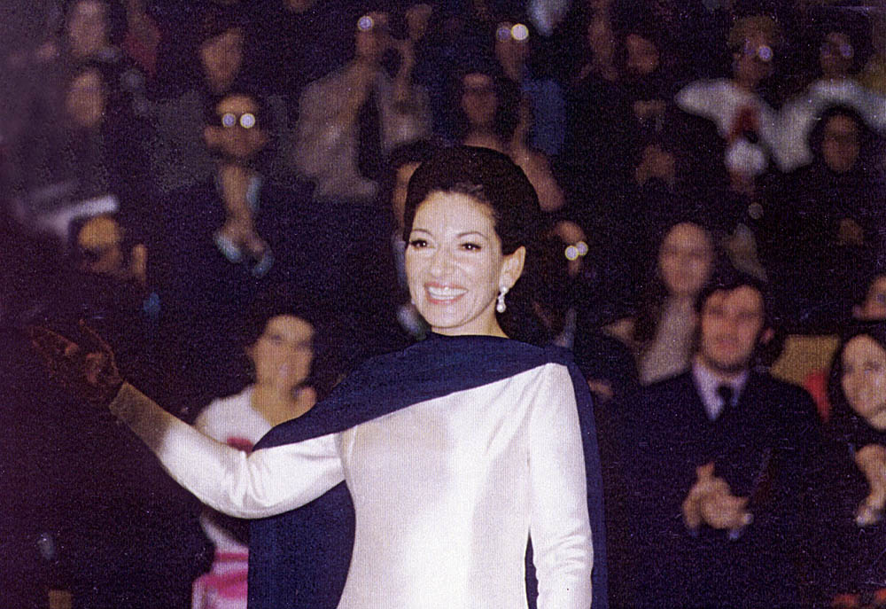 13_.jpg (112892 bytes)