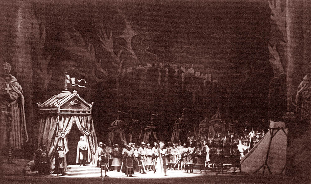 01_055_.jpg (161165 bytes)